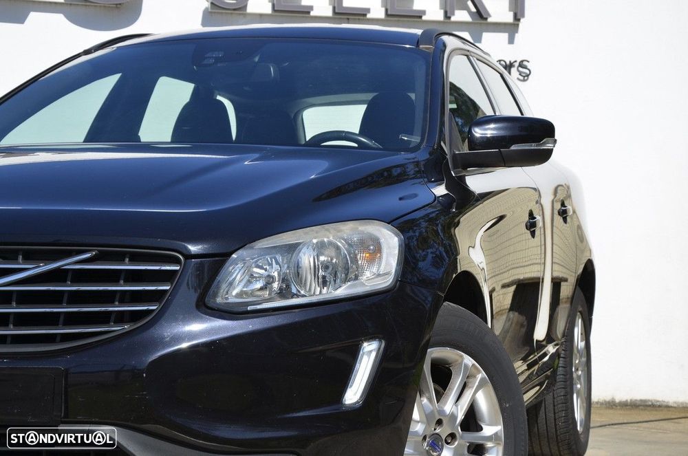 Volvo XC 60 2.0 D4 Momentum Start/Stop - 23