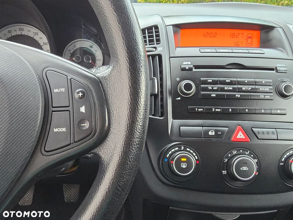 Kia Ceed 1.6 Optimum + - 19