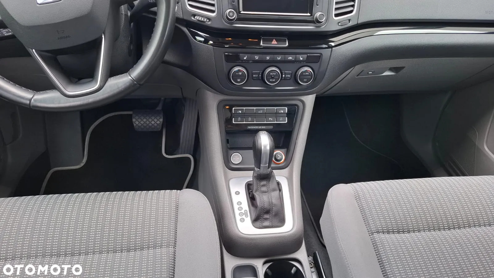Seat Alhambra 2.0 TDI S&S DSG REFERENCE - 17