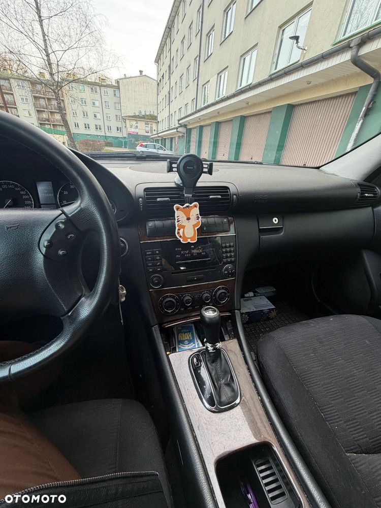 Mercedes-Benz Klasa C - 9