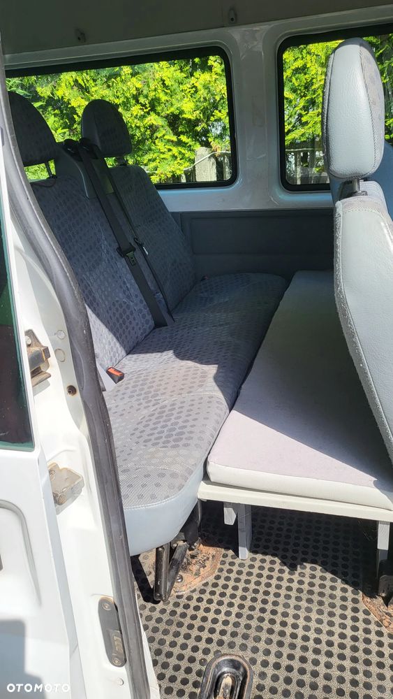 Ford Transit - 18