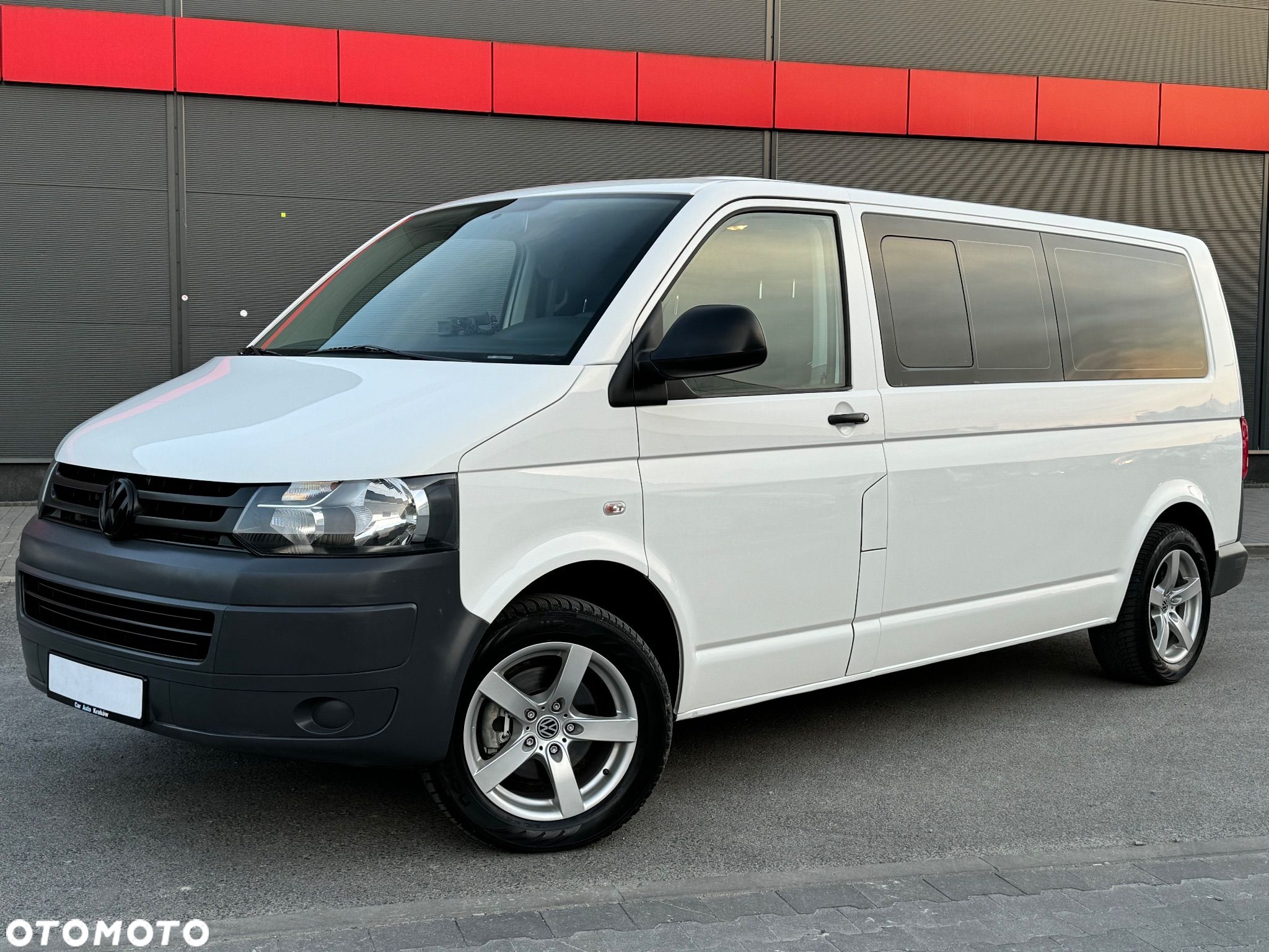 Volkswagen Caravelle TDI L2 Trendline - 1