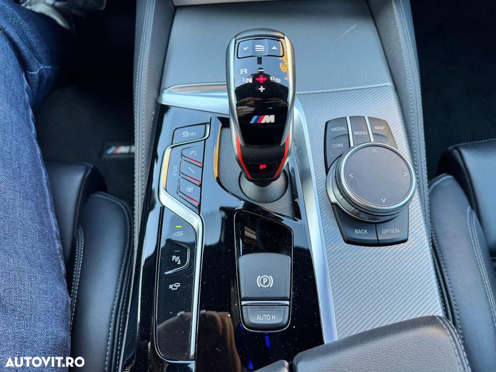 BMW M5 Competition - 24