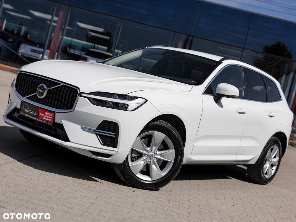Volvo XC 60 B4 D Geartronic Momentum Pro - 1