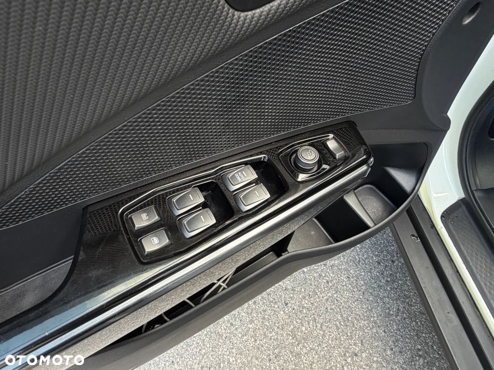 SsangYong/KGM Tivoli 1.5 T-GDI Crystal - 30