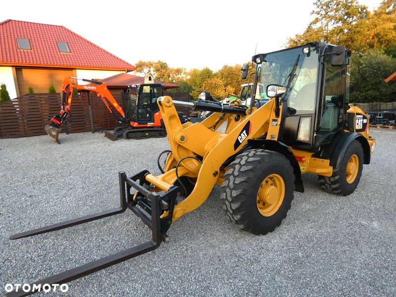 Caterpillar CAT 906H2 Z Niemiec / SZYBKA SKRZYNIA 35KM/H / Super Stan / - 3