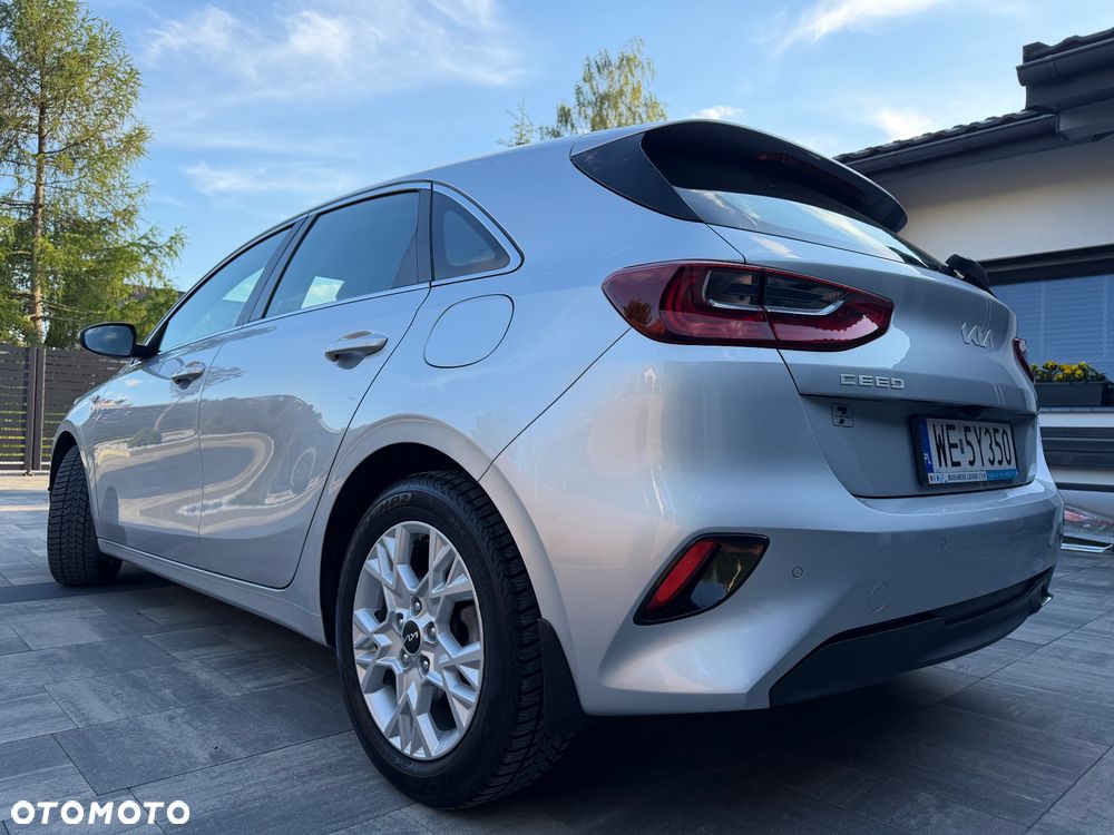 Kia Ceed 1.5 T-GDI M - 6