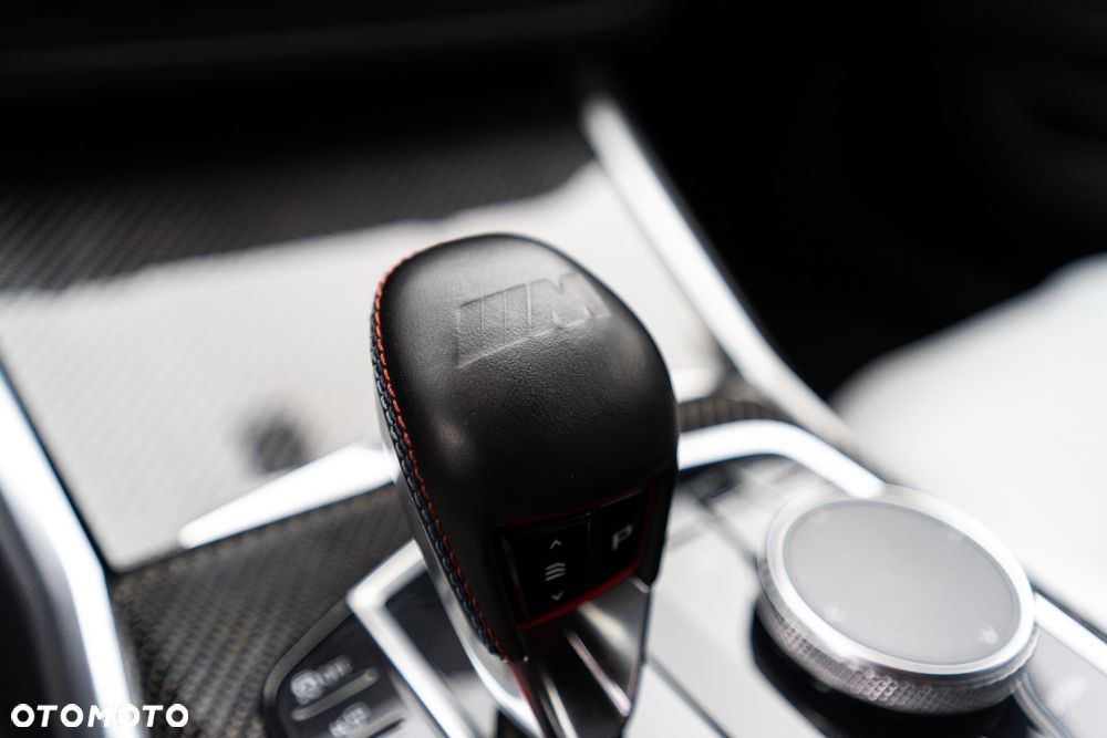 BMW M3 Competition M xDrive - 22