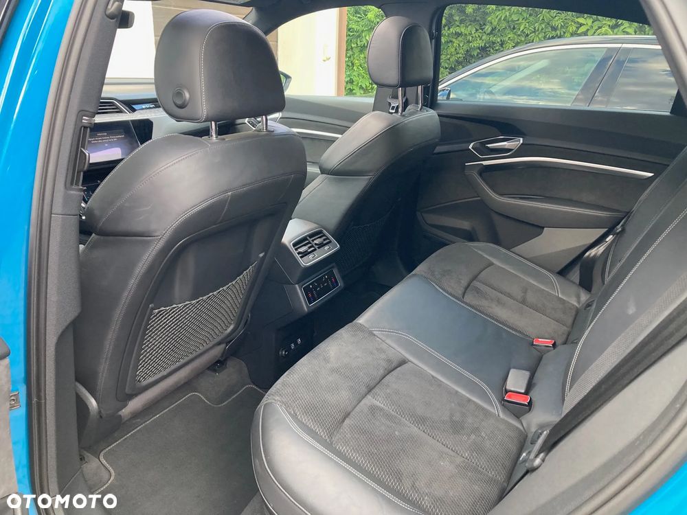 Audi e-tron Sportback 55 Quattro S Line - 17