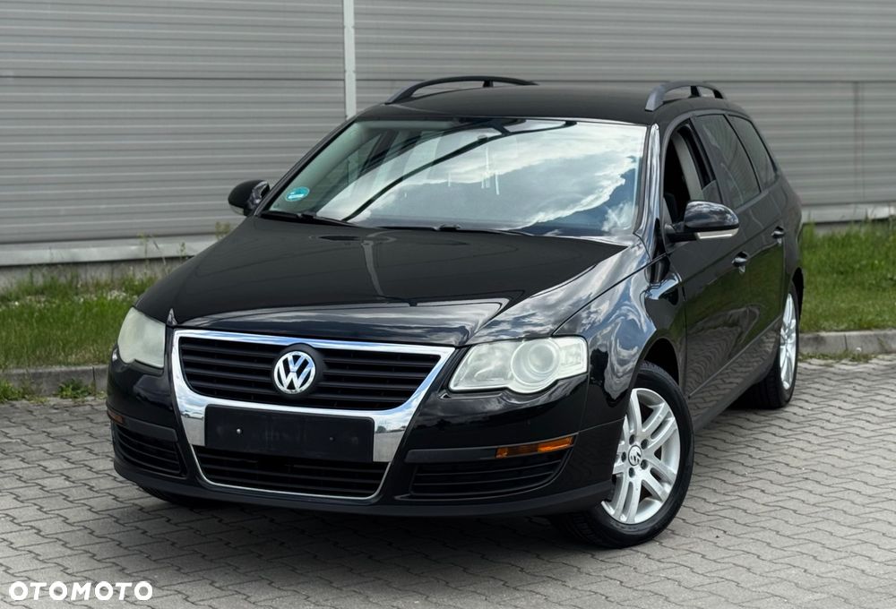Volkswagen Passat 1.6 Comfortline - 34
