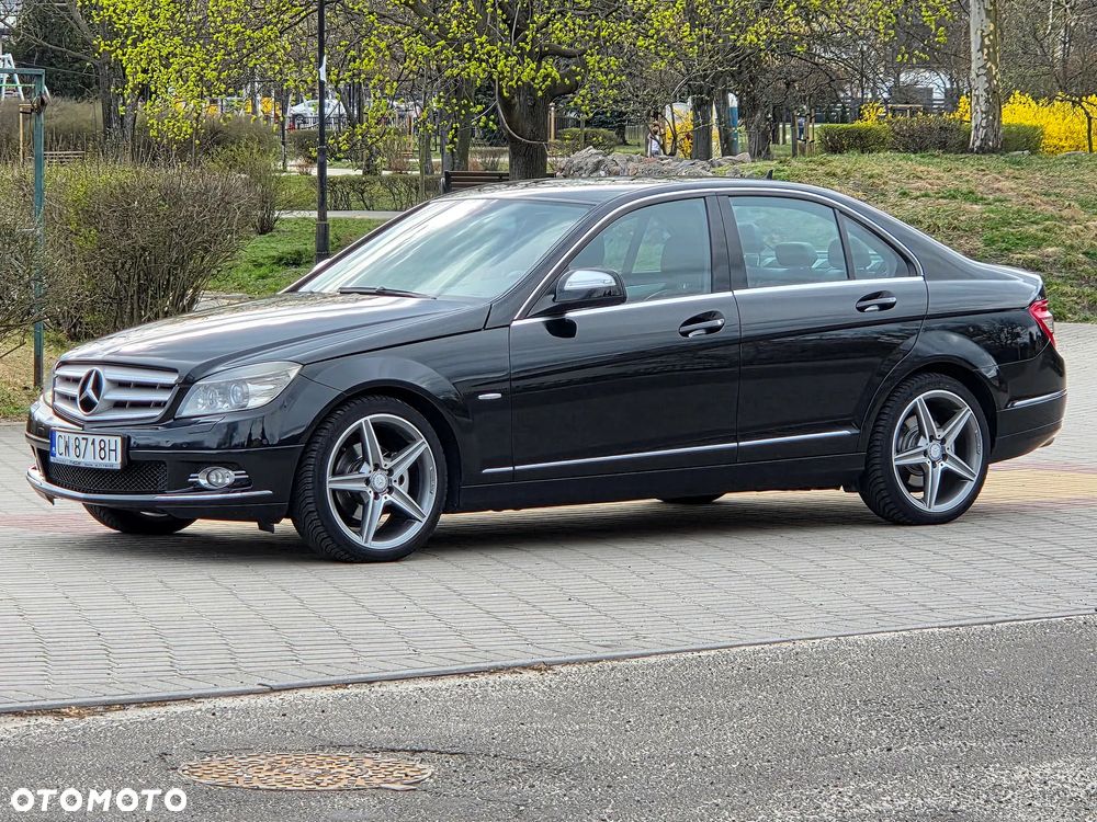 Mercedes-Benz Klasa C 220 CDI DPF Automatik Avantgarde - 3
