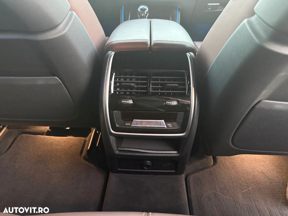 BMW X5 xDrive45e - 17
