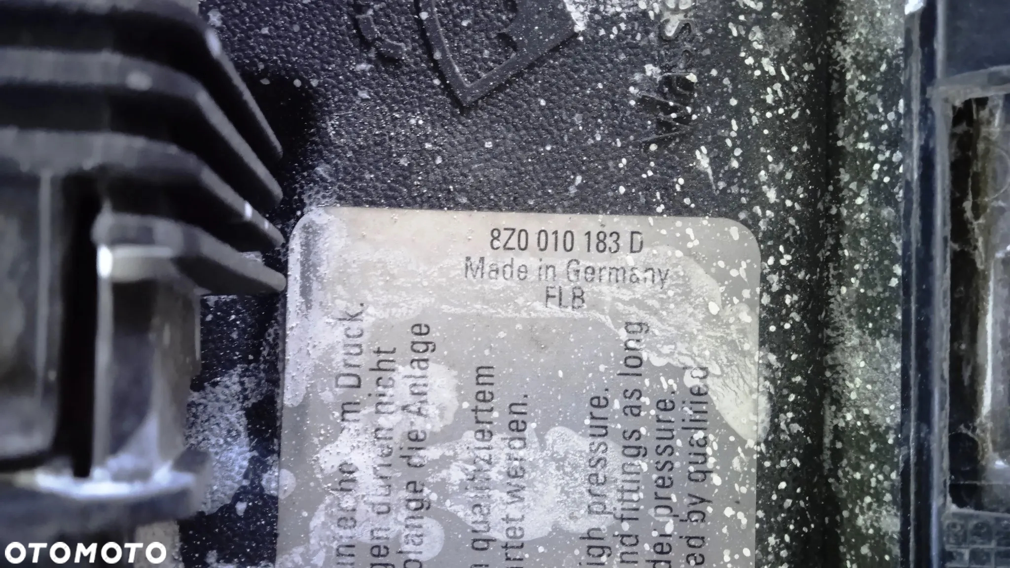 Grill Audi A2 S-line atrapa chłodnicy 8z0010183d - 3