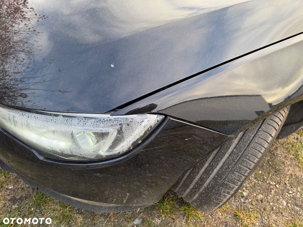 Opel Insignia 1.6 Ultimate 120 Jahre - 11