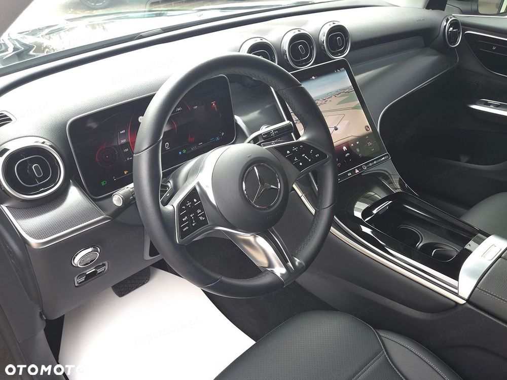 Mercedes-Benz GLC - 7