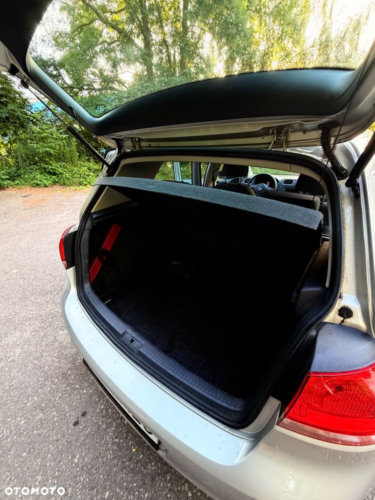 Volkswagen Golf - 20