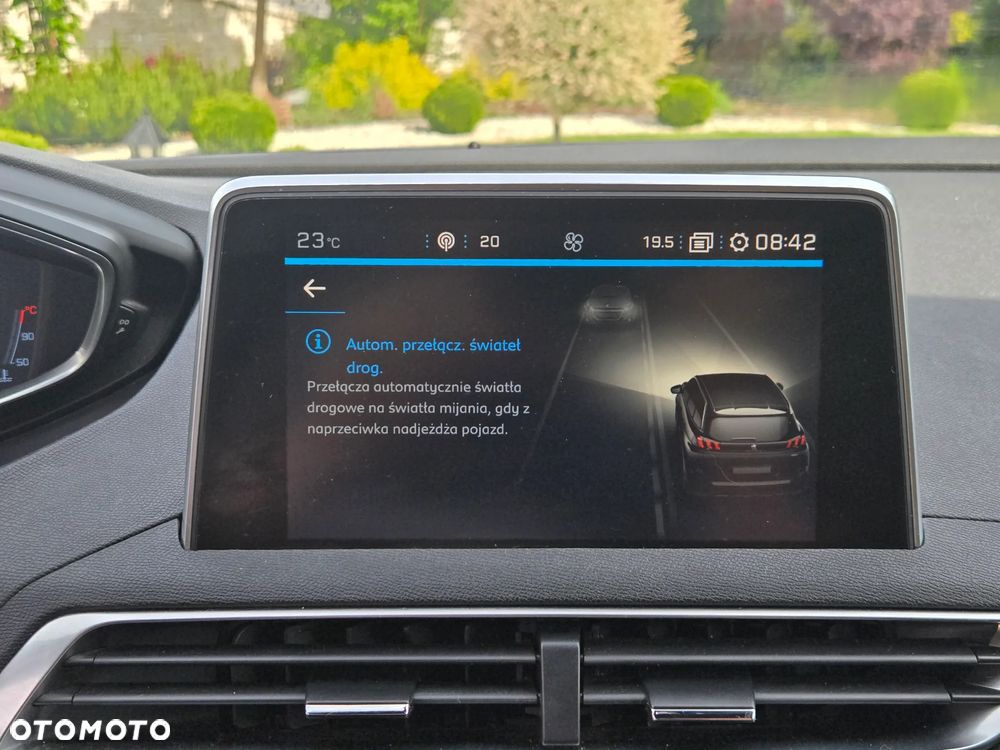 Peugeot 5008 2.0 HDi Allure 7os - 24