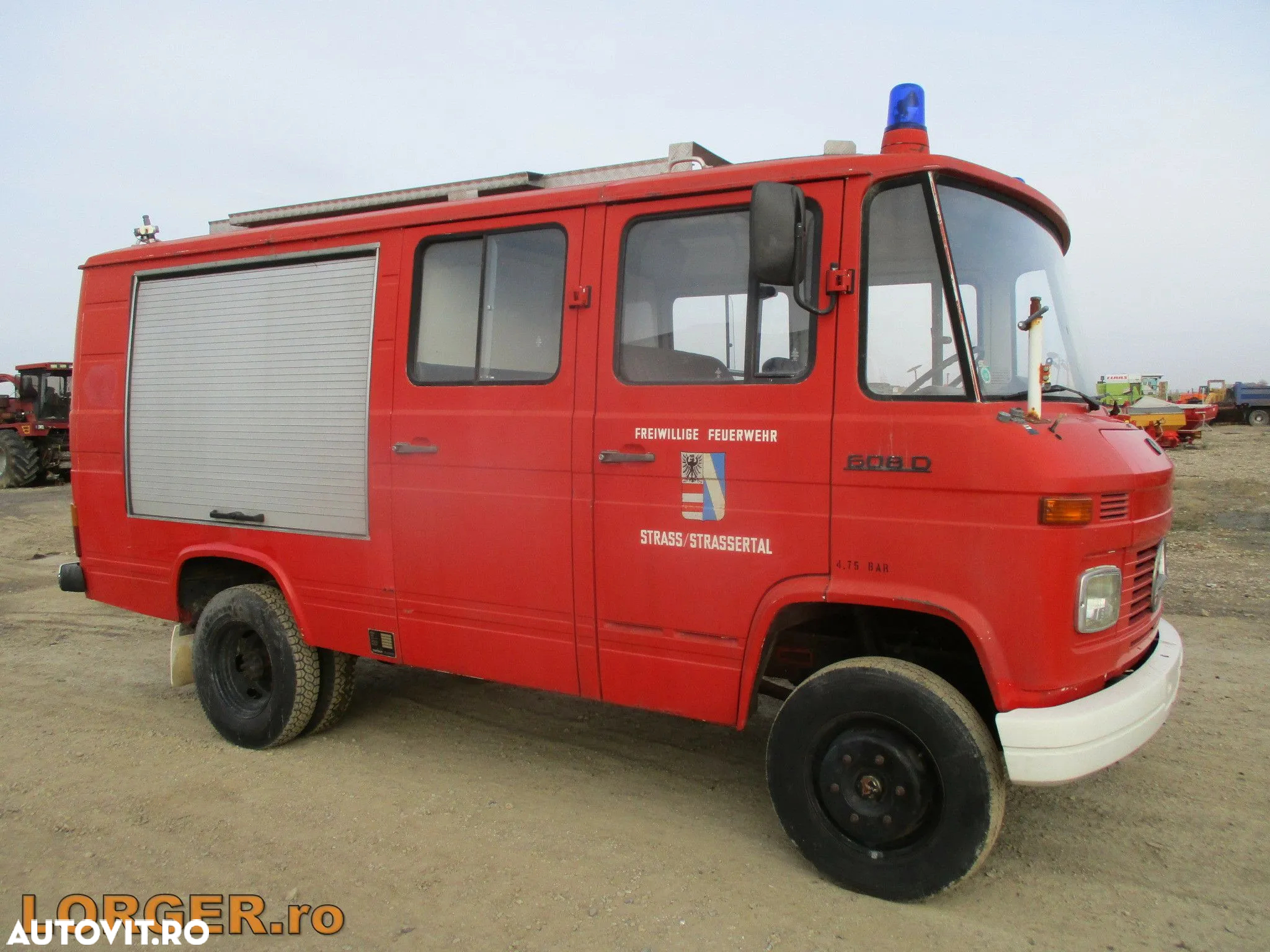 Mercedes-Benz Masina de pompieri Mercedes 608D - 4