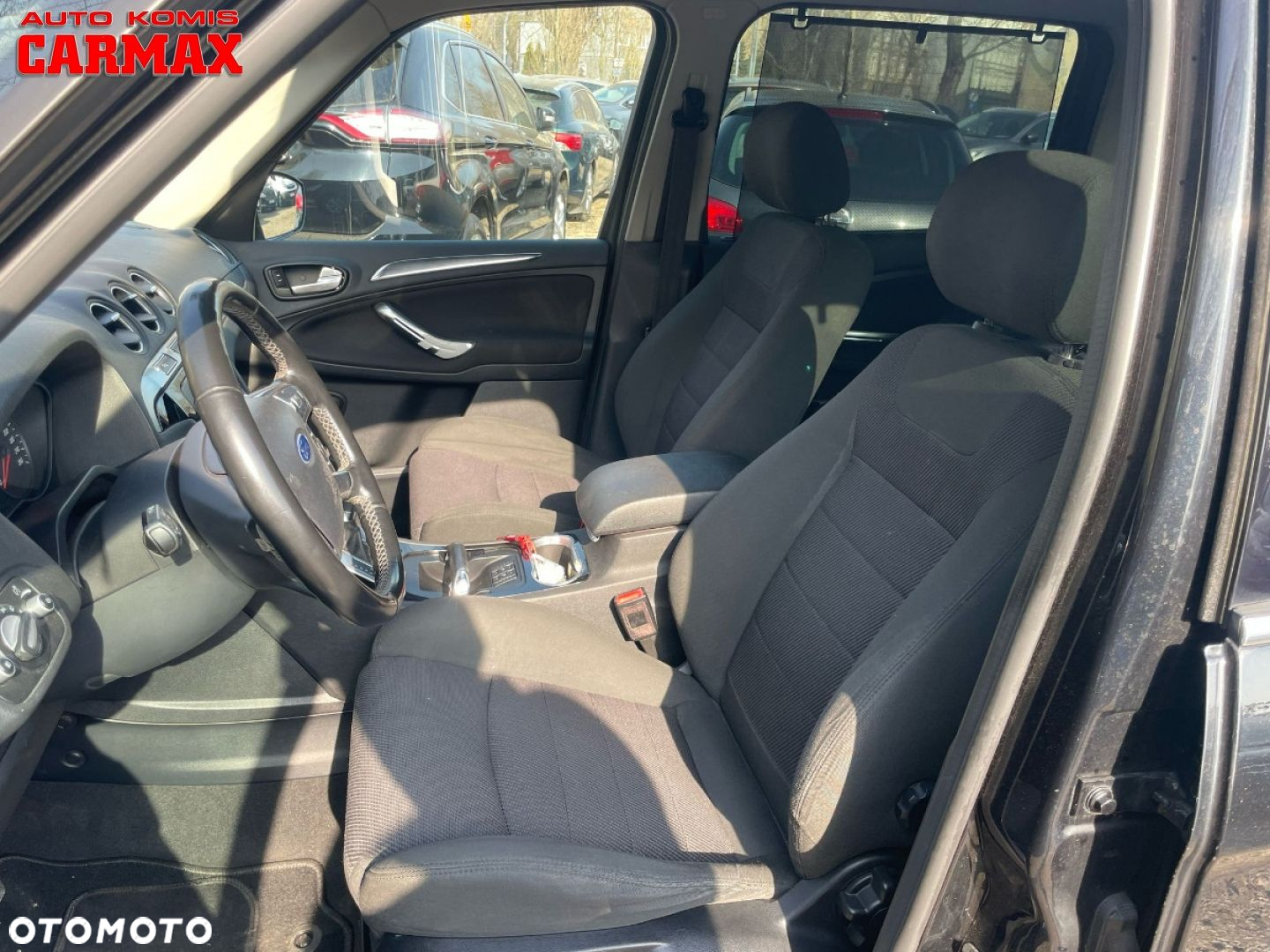 Ford Galaxy - 19
