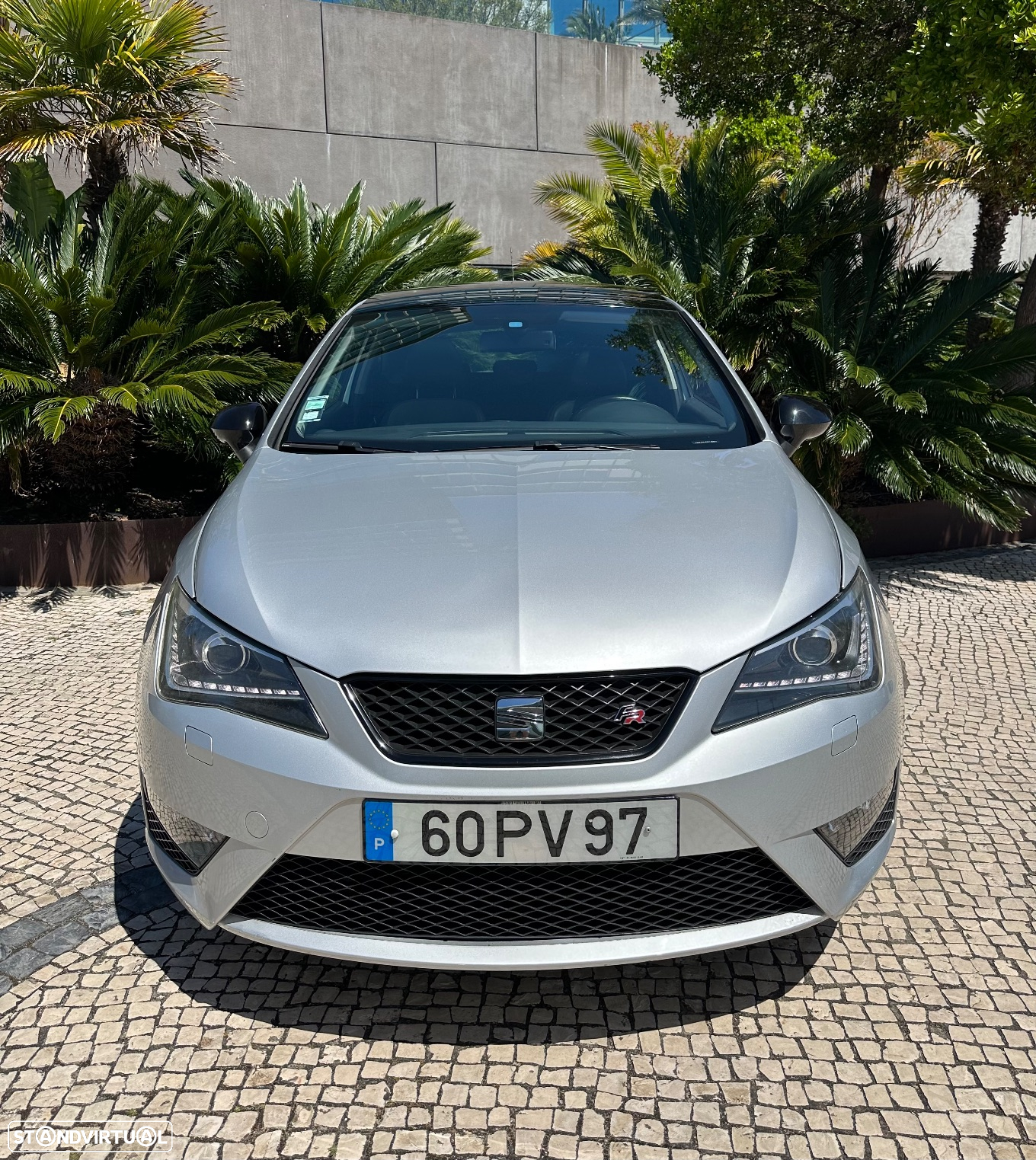 SEAT Ibiza SC 1.6 TDi FR - 2
