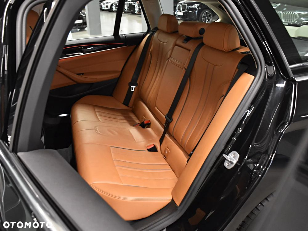 BMW Seria 5 520d mHEV Luxury Line - 15