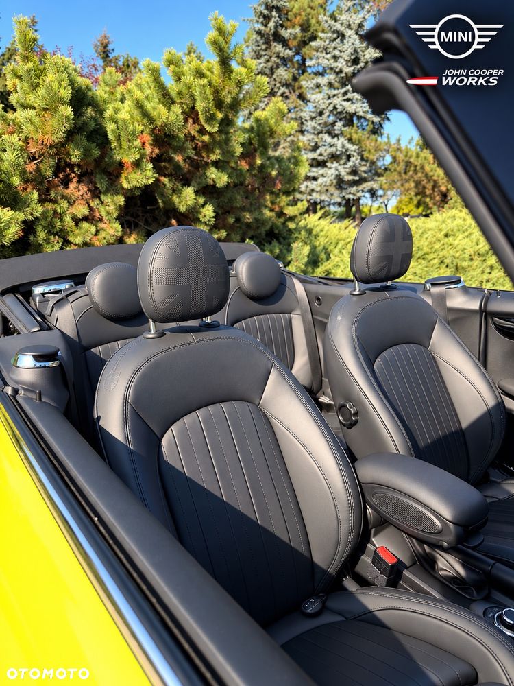 MINI Cooper S John Works Trim - 9