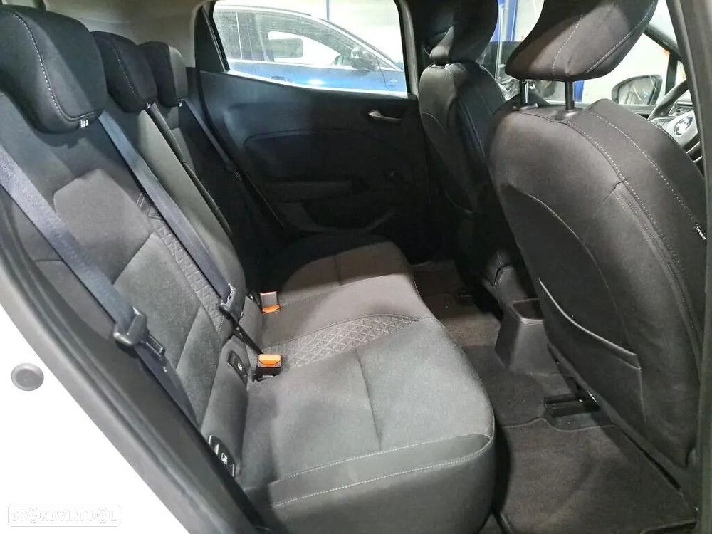 Renault Clio 1.0 TCe Exclusive - 6