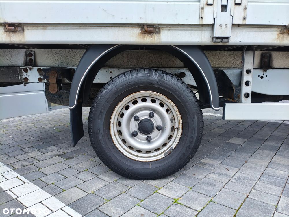Ford Transit 350 - 27