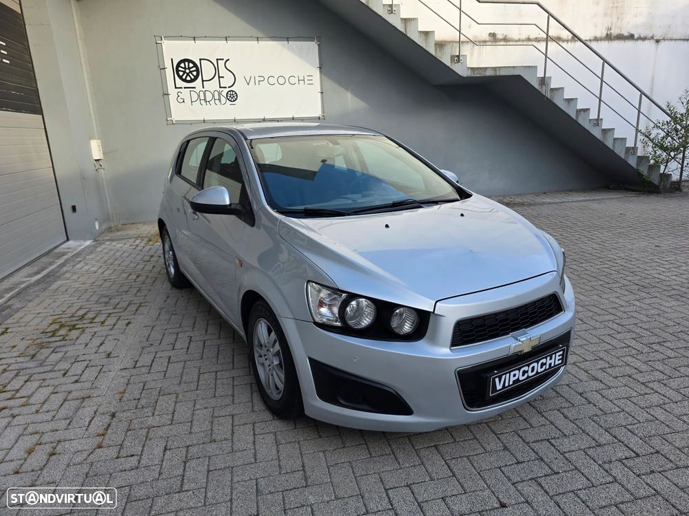 Chevrolet Aveo 1.3 VCDi LTZ - 18
