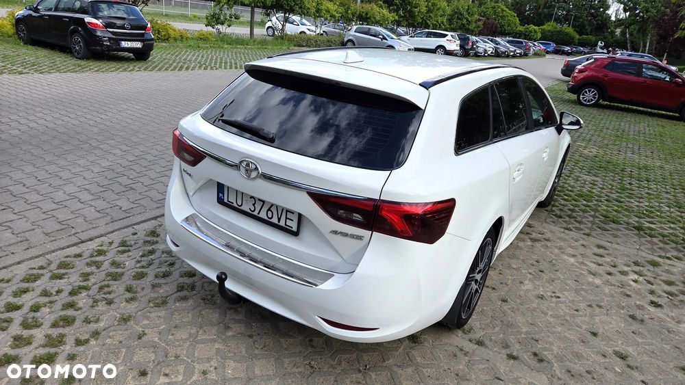 Toyota Avensis 1.6 Business Edition - 7