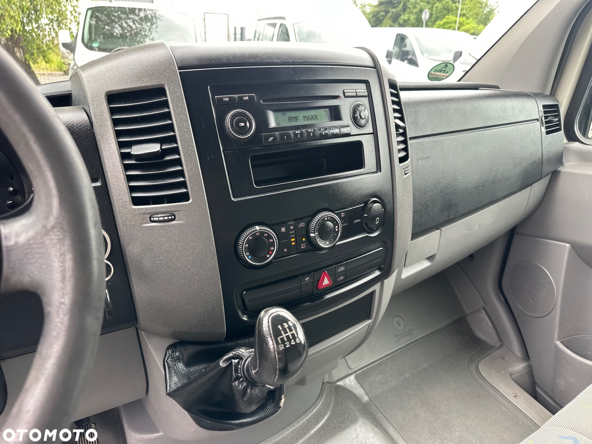 Volkswagen Crafter 2.5tdi 136ps 2010r L2H2 klima - 23