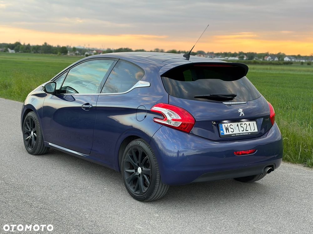 Peugeot 208 1.6 THP Allure - 5