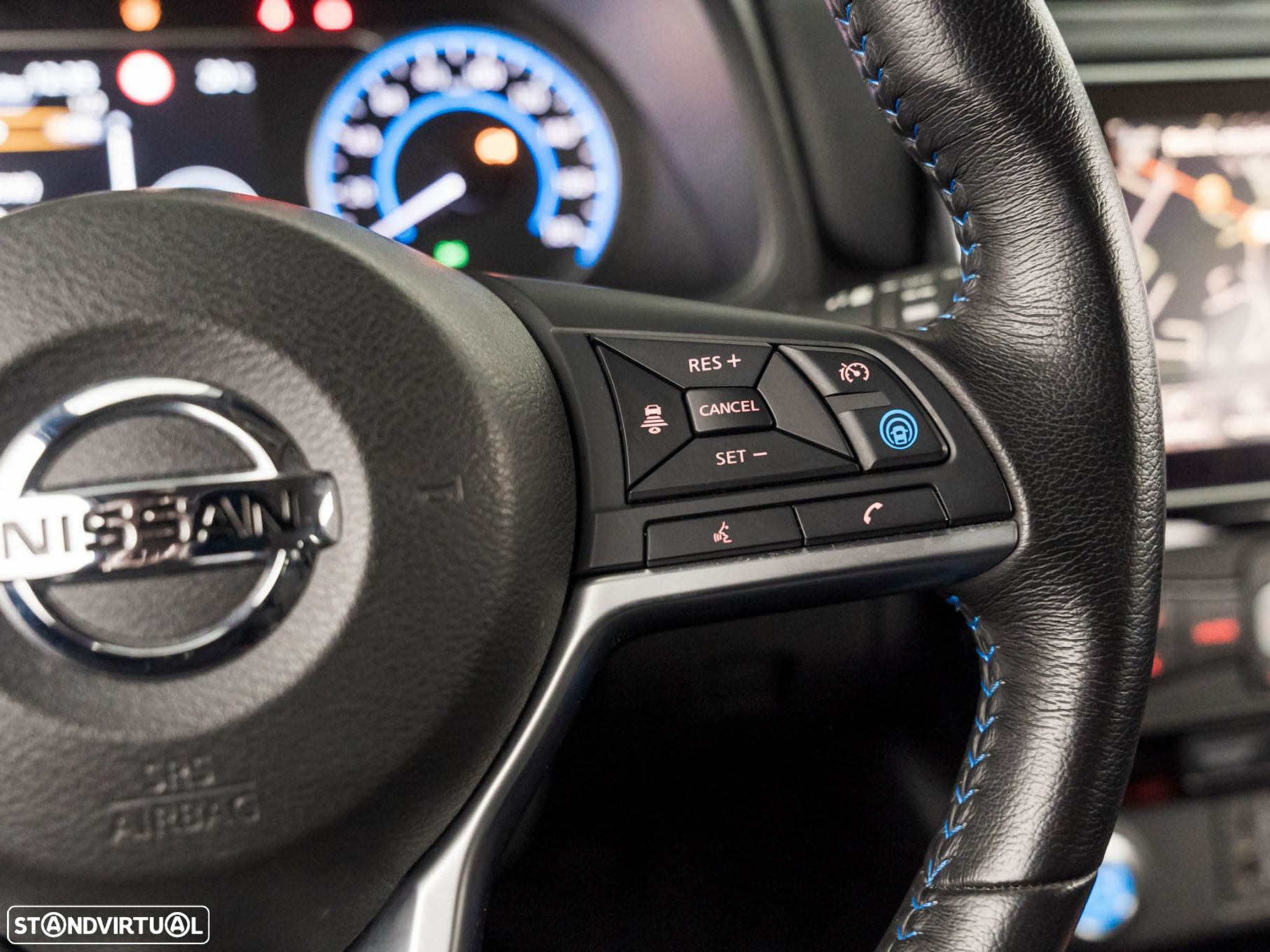 Nissan Leaf N-Connecta - 24