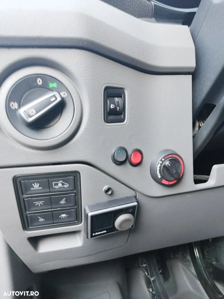 Volkswagen CRAFTER 2.0 - 19