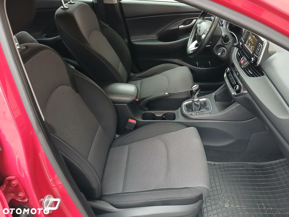 Hyundai i30 1.4 Select - 25