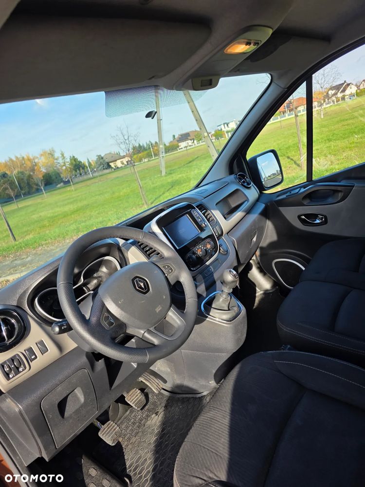 Renault Trafic - 9