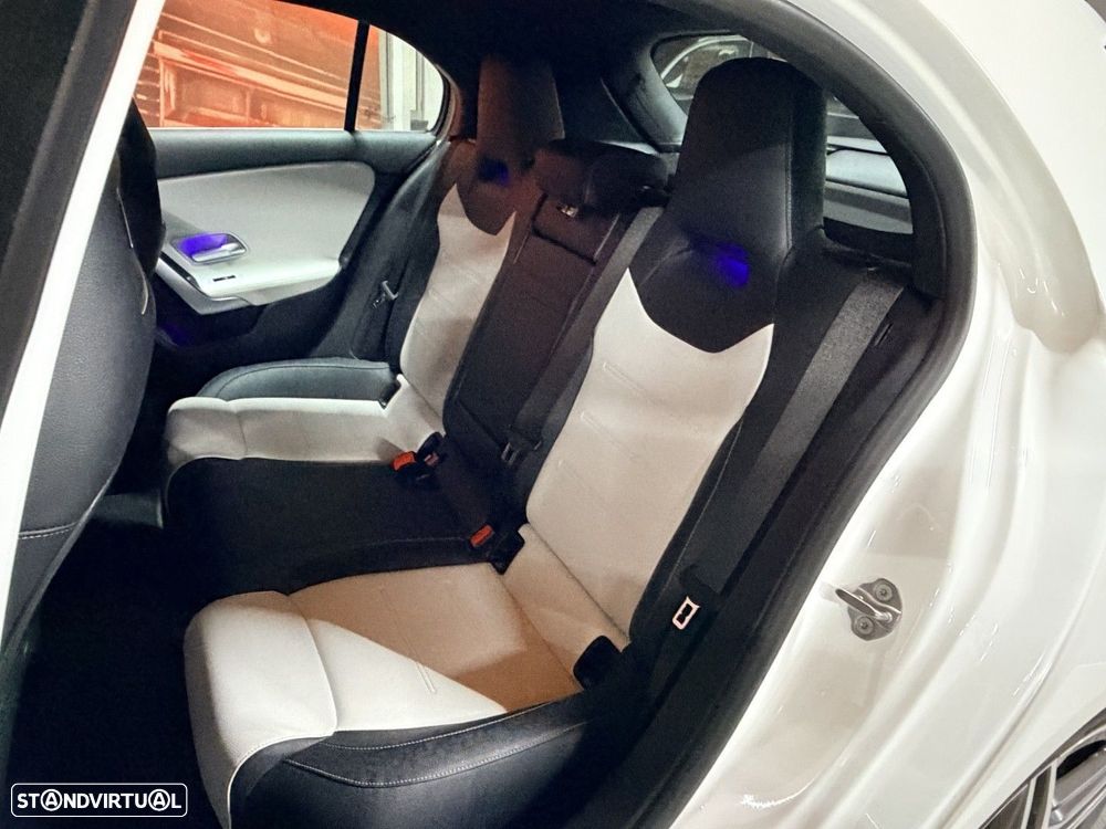 Mercedes-Benz A 160 AMG Line - 7