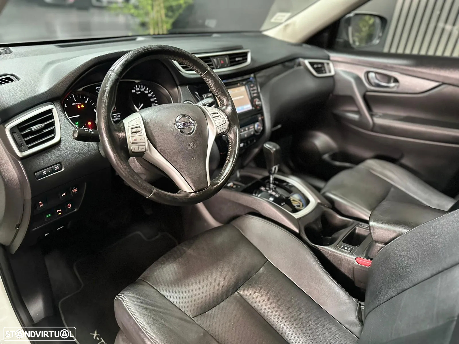Nissan X-Trail 1.6 dCi Tekna Xtronic - 8