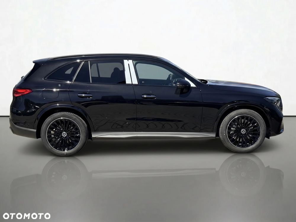 Mercedes-Benz GLC - 9