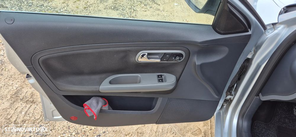 SEAT Ibiza - 14