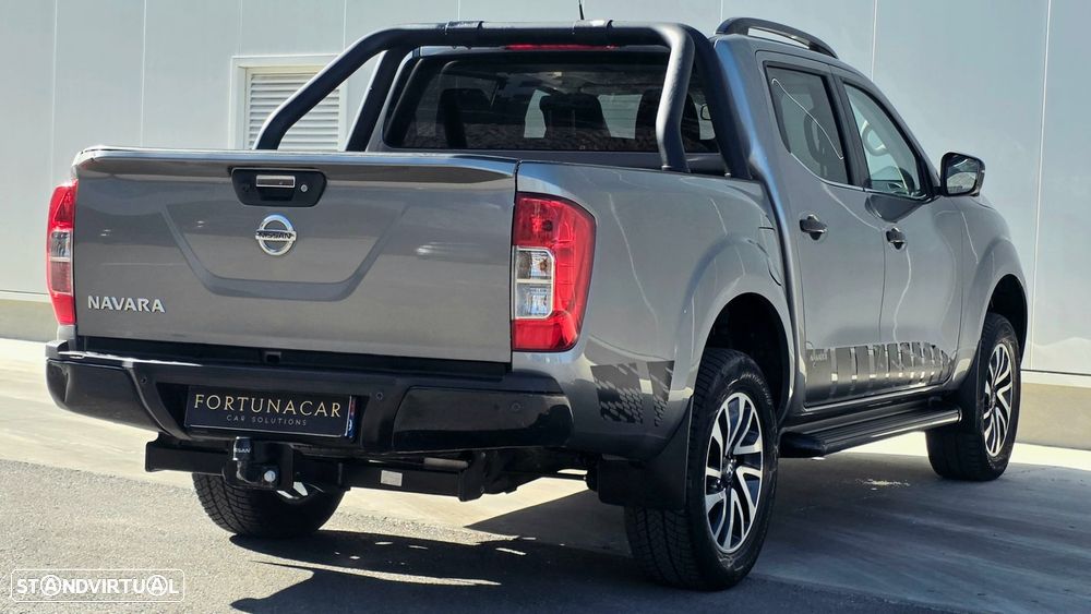 Nissan Navara 2.3 dCi CD 4WD N-Guard Auto - 6