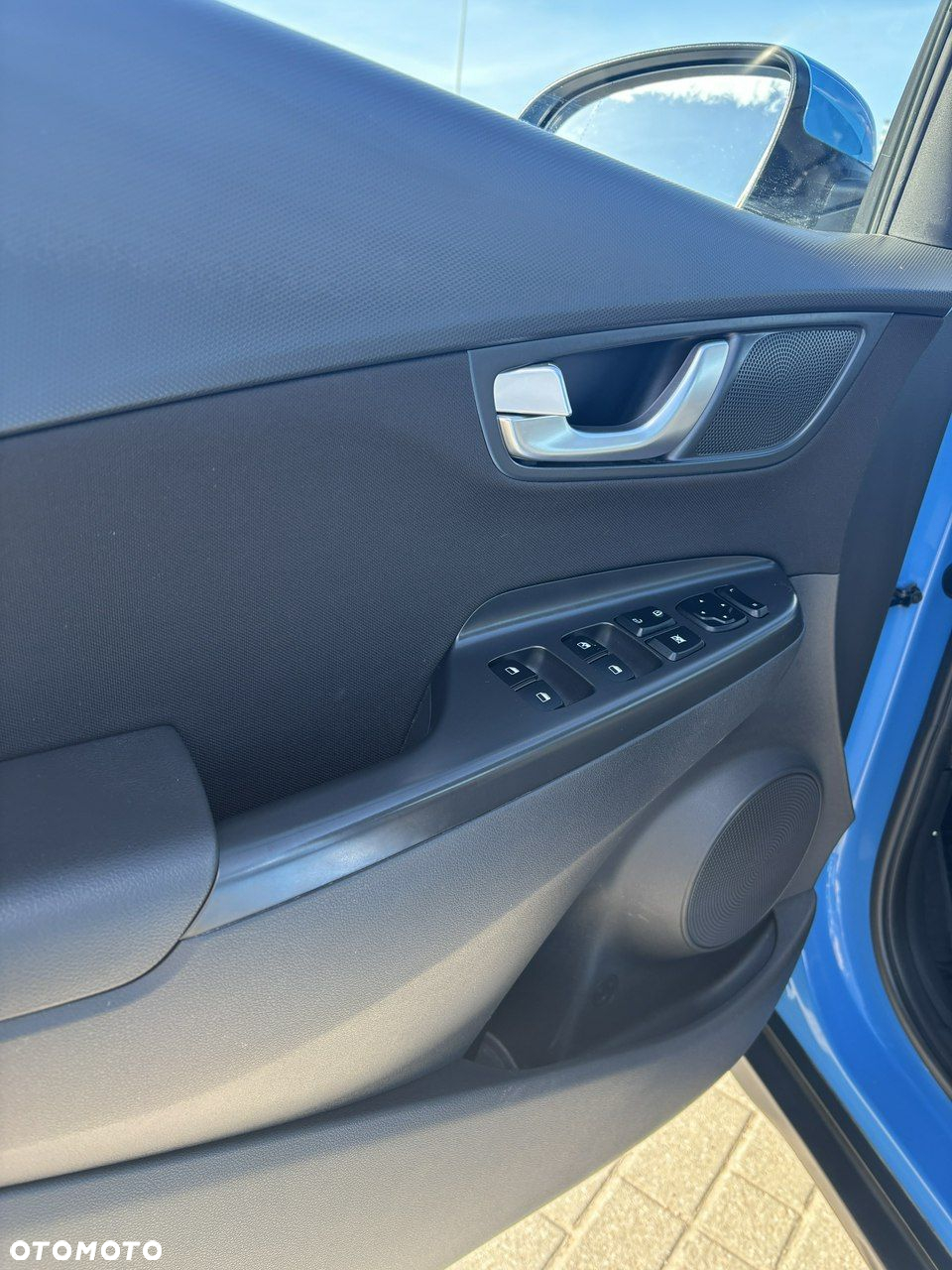 Hyundai Kona - 16