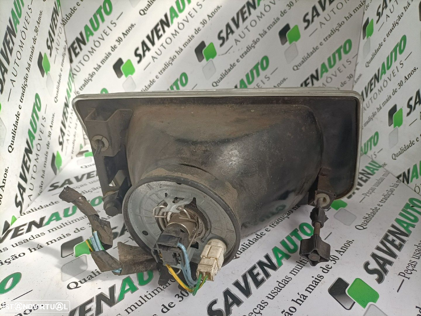 Farol Esq Fiat Scudo Caixa (220_) - 2