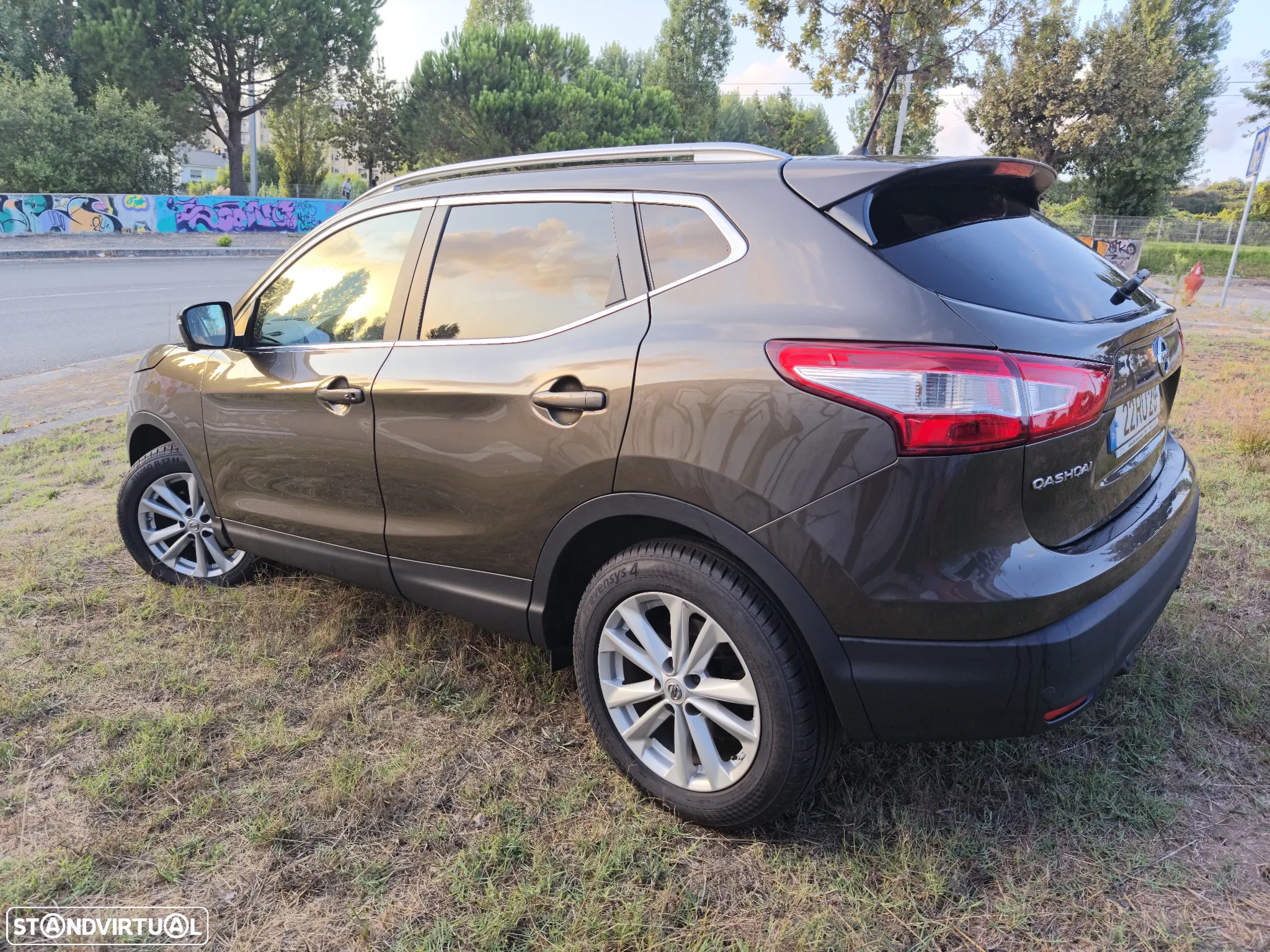 Nissan Qashqai 1.5 dCi N-Connecta - 5