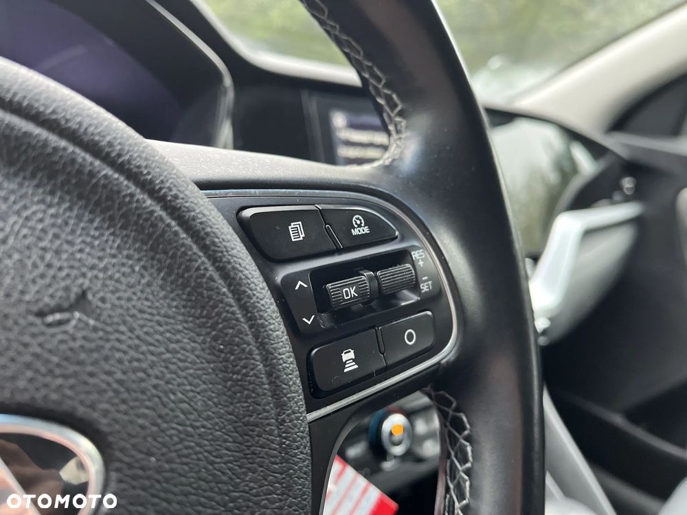 Kia Niro 1.6 GDI Hybrid M - 19
