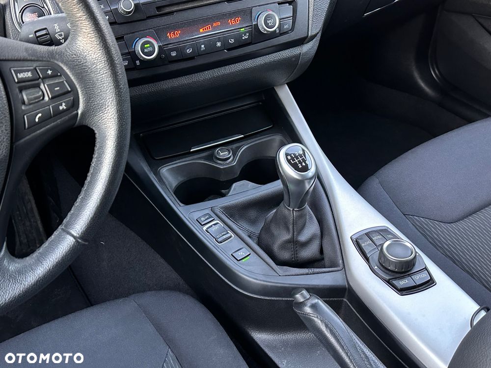 BMW Seria 1 114d Advantage - 29
