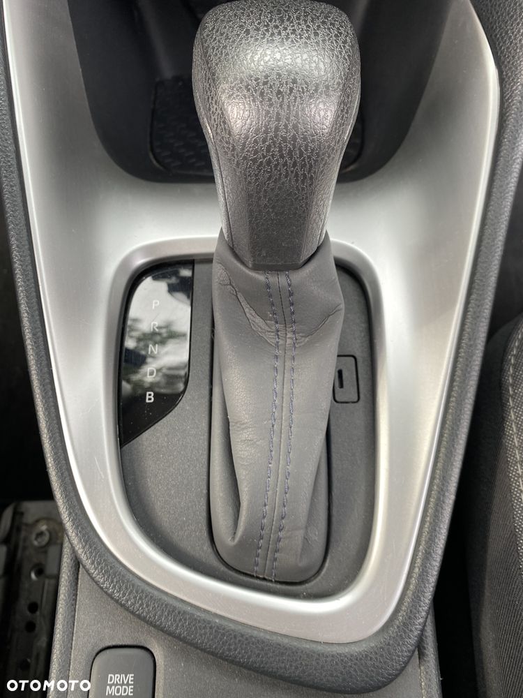 Toyota Yaris 1.33 Selection Platinum MS - 17