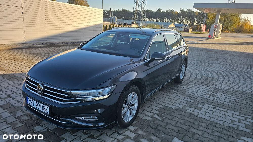 Volkswagen Passat 2.0 TDI SCR Style DSG - 17