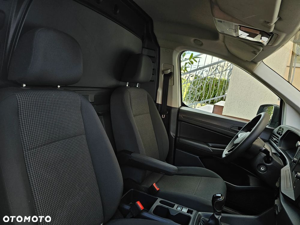 Volkswagen Caddy - 12