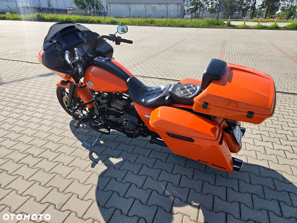 Harley-Davidson Touring Road Glide - 6